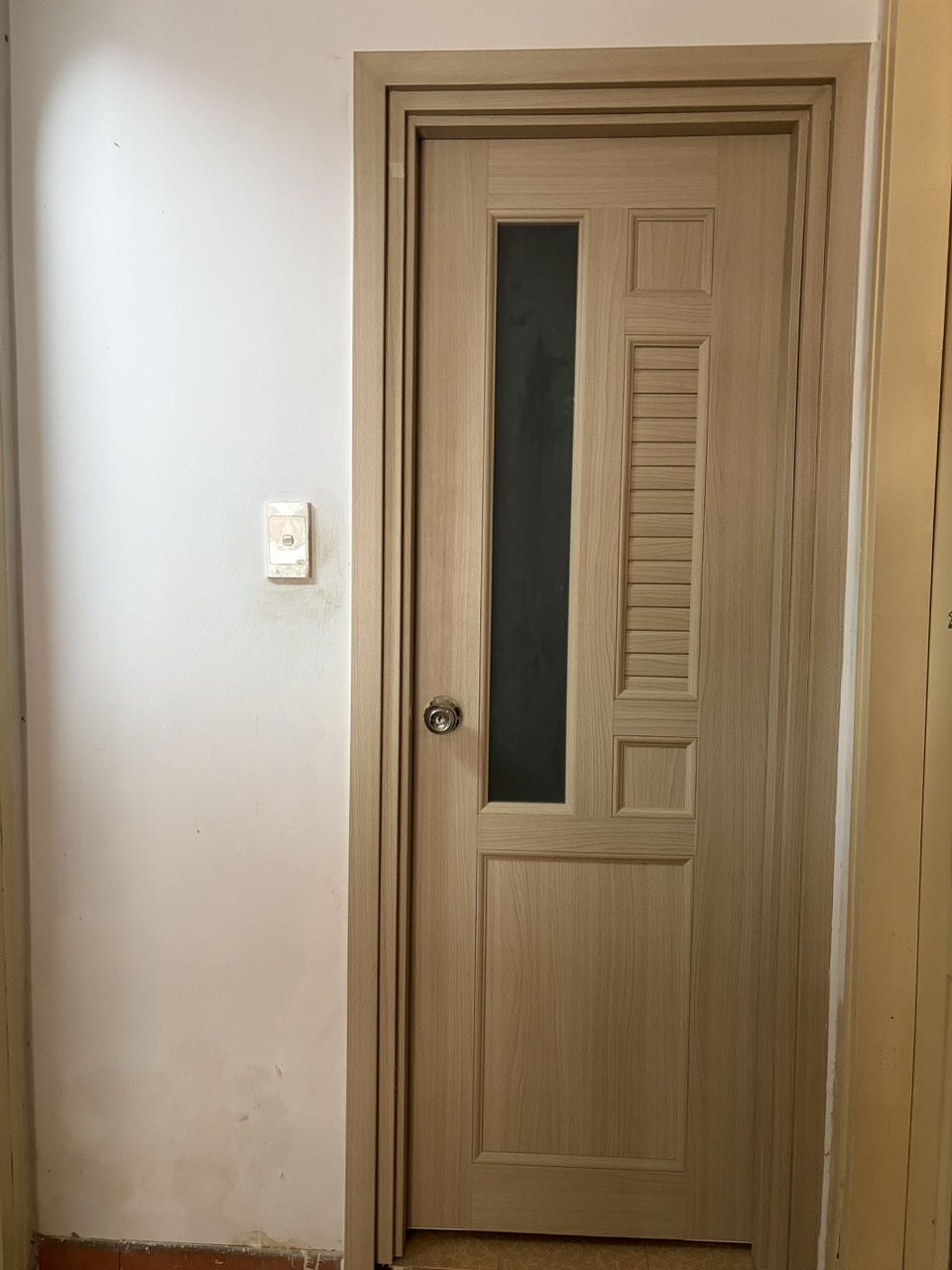 Cửa nhựa Đài Loan mã WD-12
