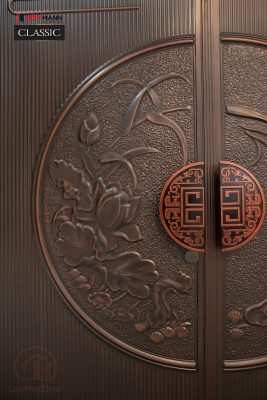 Hoa Sen-Biểu Tượng Cửa Thanh Cao Và Bình An